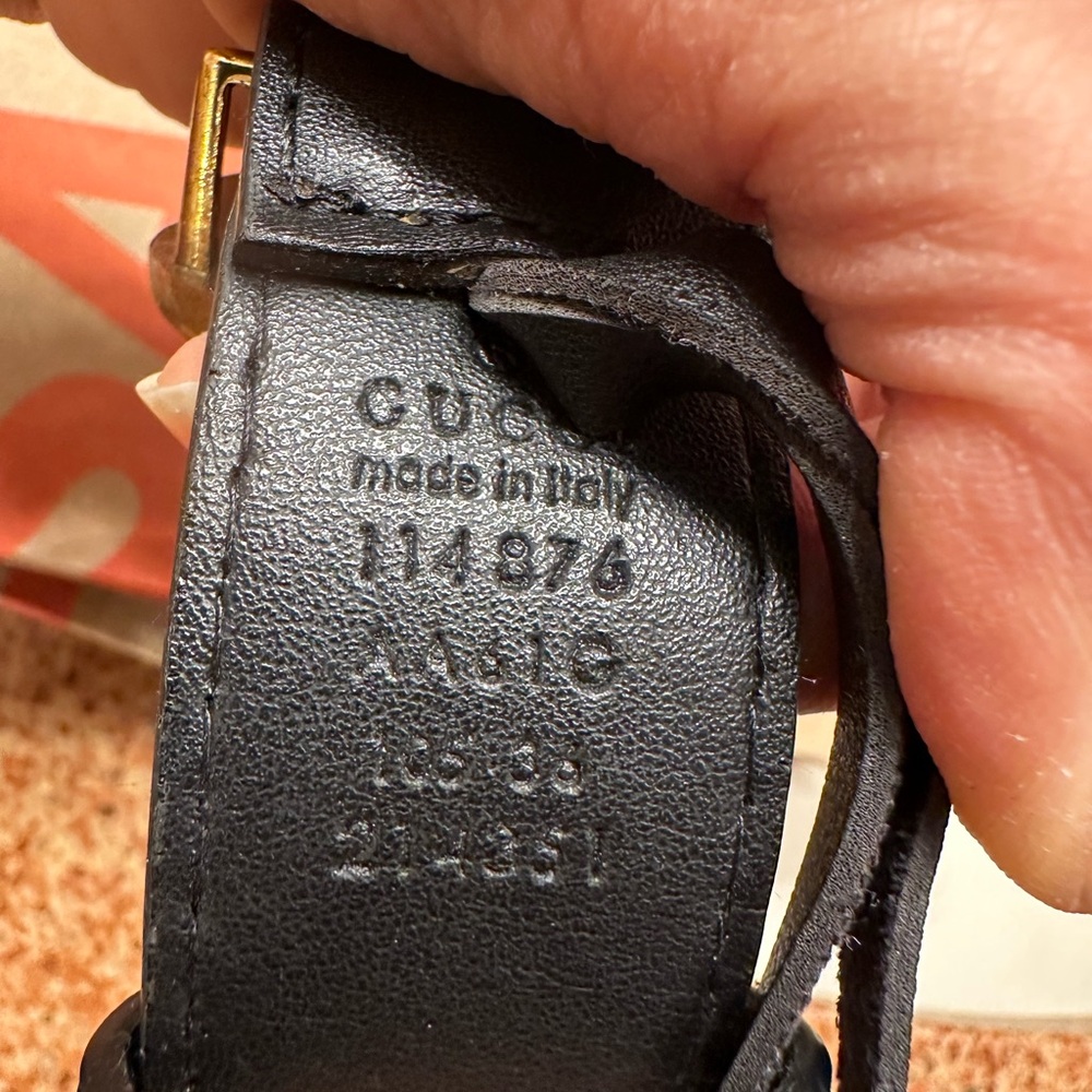 Gucci Midnight Black Leather Belt - Picture 2 of 4